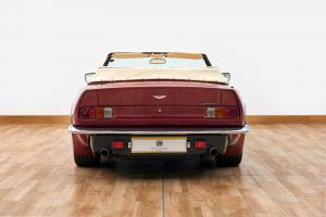 Aston Martin V8 Vantage Volante X-Pack 1988 года  (UK)